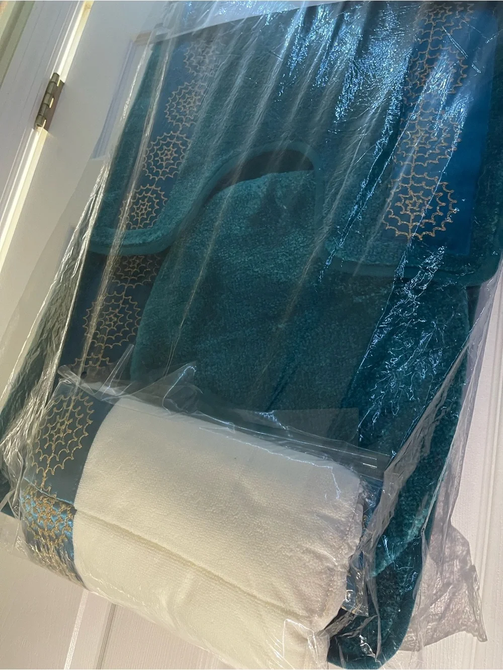 19-Piece Teal Bath Set with Gold Accents